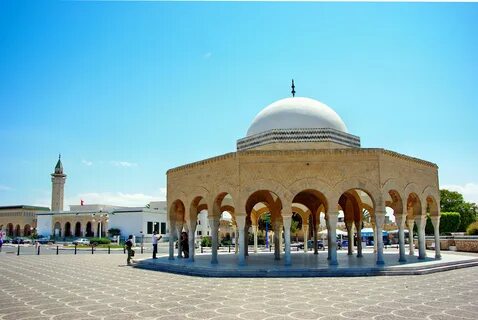 Manastır