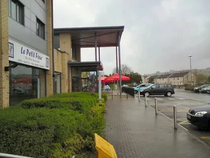 Blackburn, Darwen ile