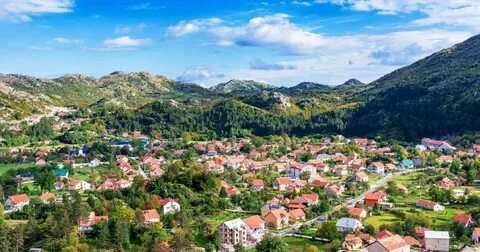 Eski Kraliyet Başkenti Cetinje