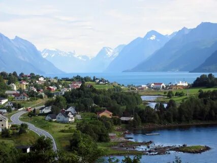 Daha fazlası ve Romsdal