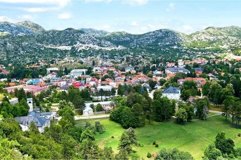Eski Kraliyet Başkenti Cetinje